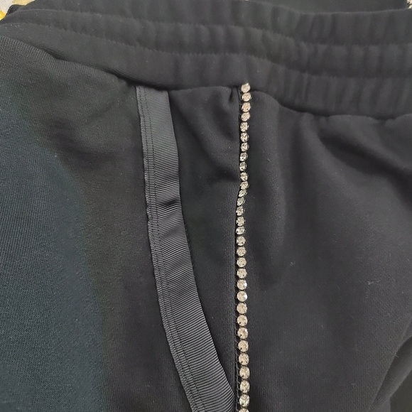 AMIRI Cherub Cupid Black Sweatpants - Picture 2 of 12